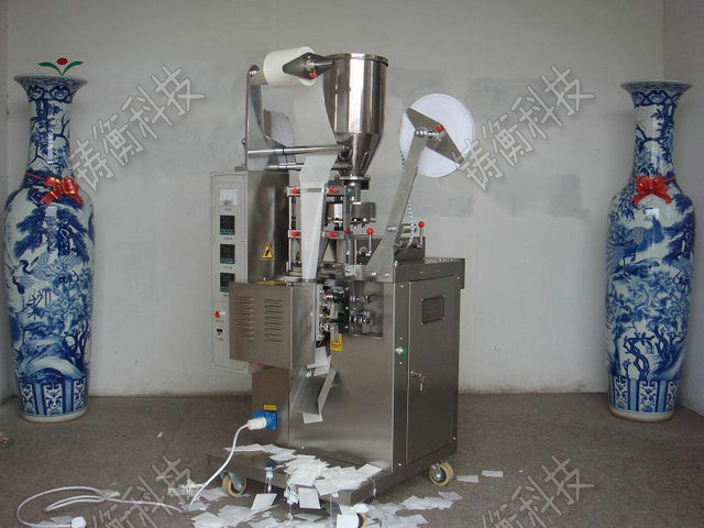 ���b���~���b�C(j��)